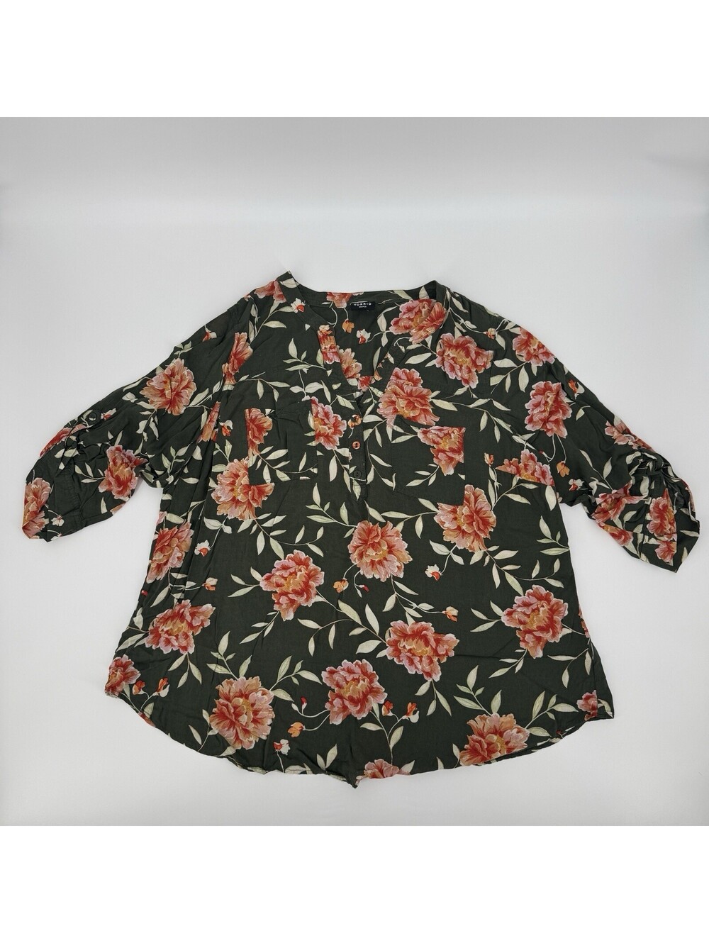 Torrid Harper Green Pink Roses Pullover Challis Blouse Top Women’s Size 1X